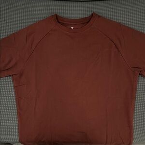 Tailored Athlete Crew Neck